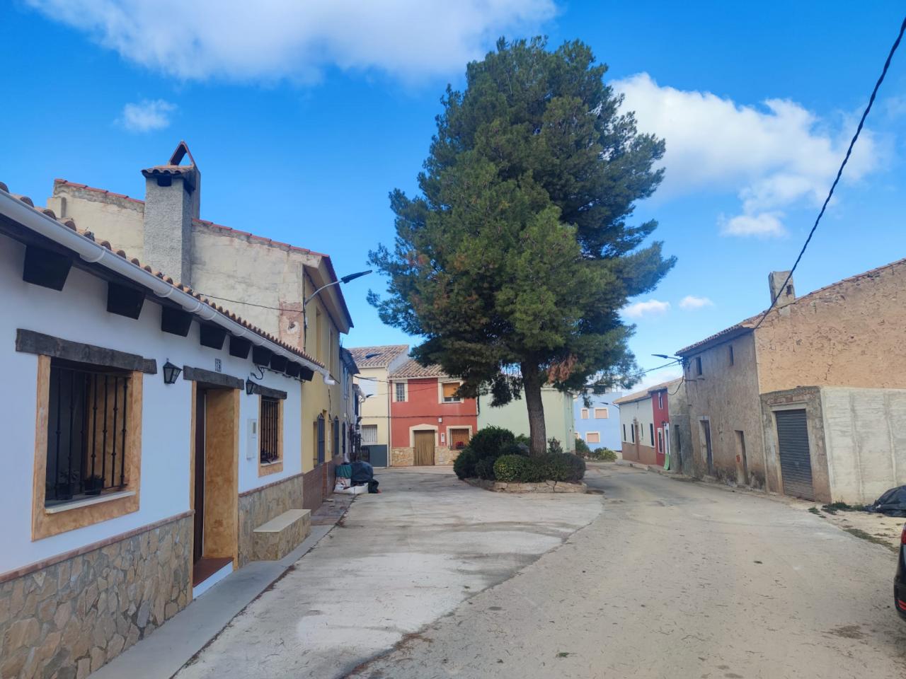  Antiguo local y piso Arroyo Hurtado